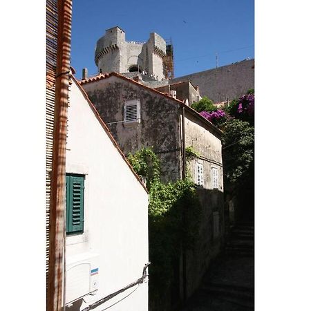 Appartamento 1-Bdrm With Terrace In The Old Town Ragusa Esterno foto